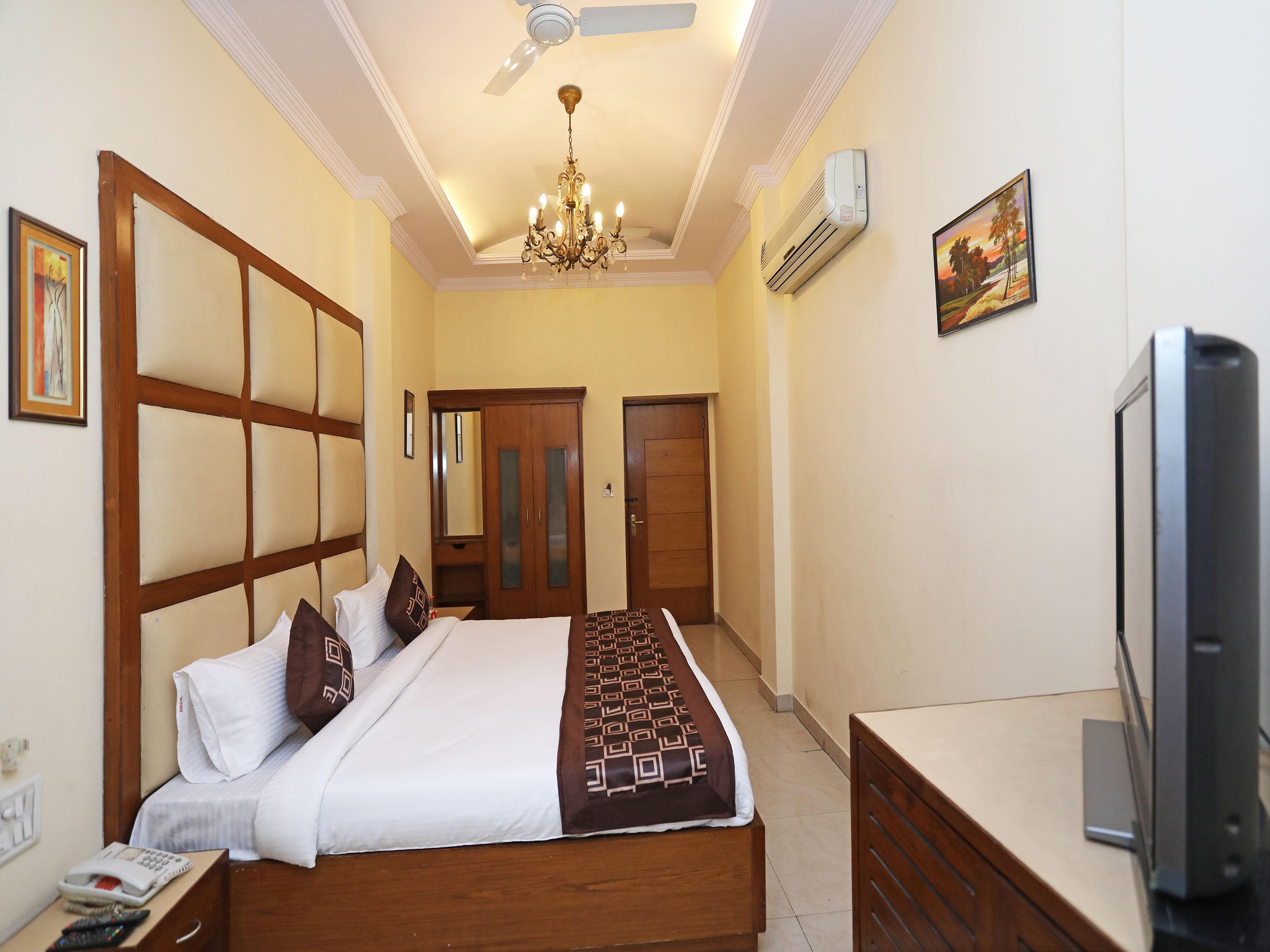 Capital O 10750 Hotel Vivek Νέο Δελχί Εξωτερικό φωτογραφία