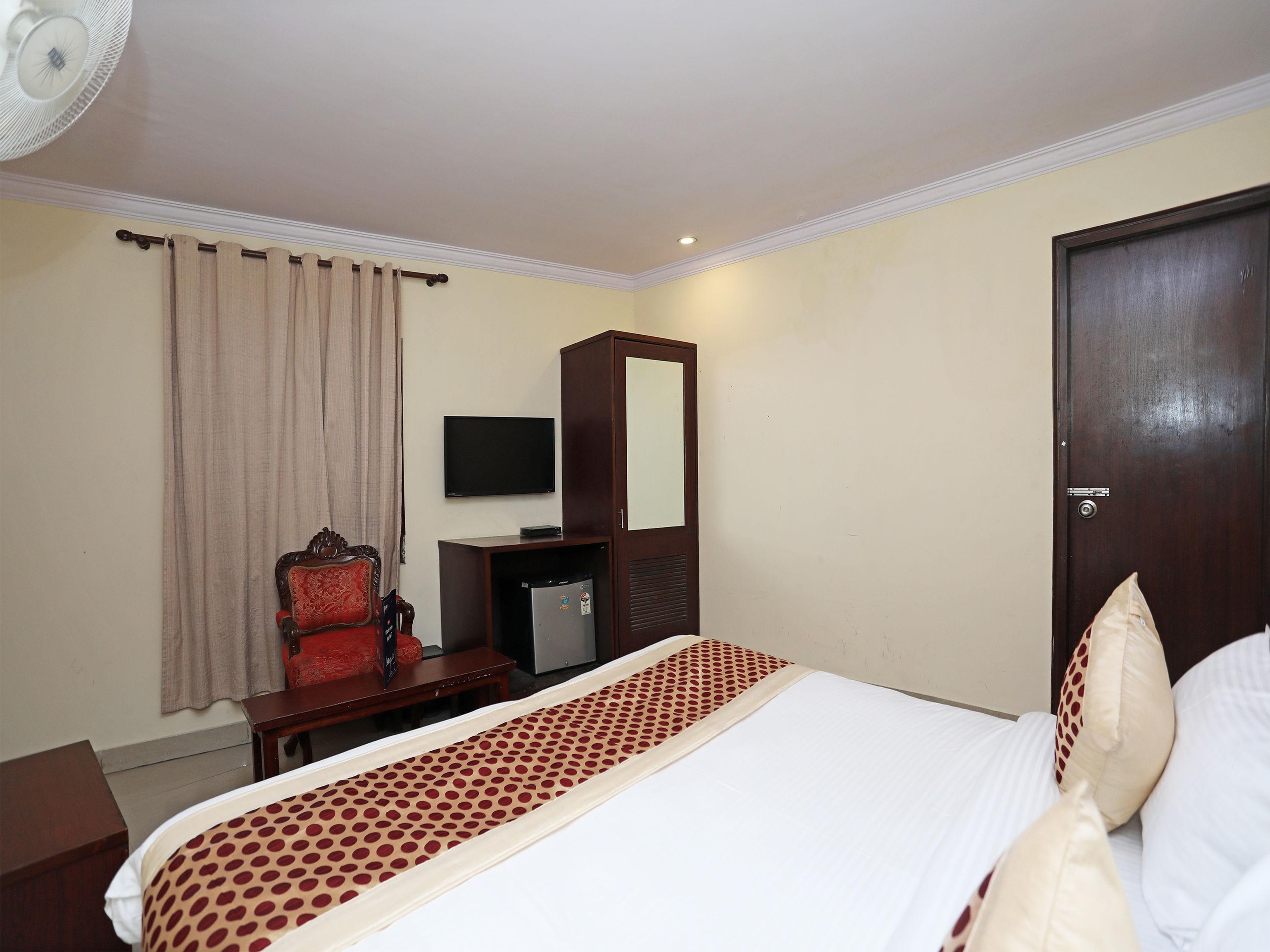 Capital O 10750 Hotel Vivek Νέο Δελχί Εξωτερικό φωτογραφία
