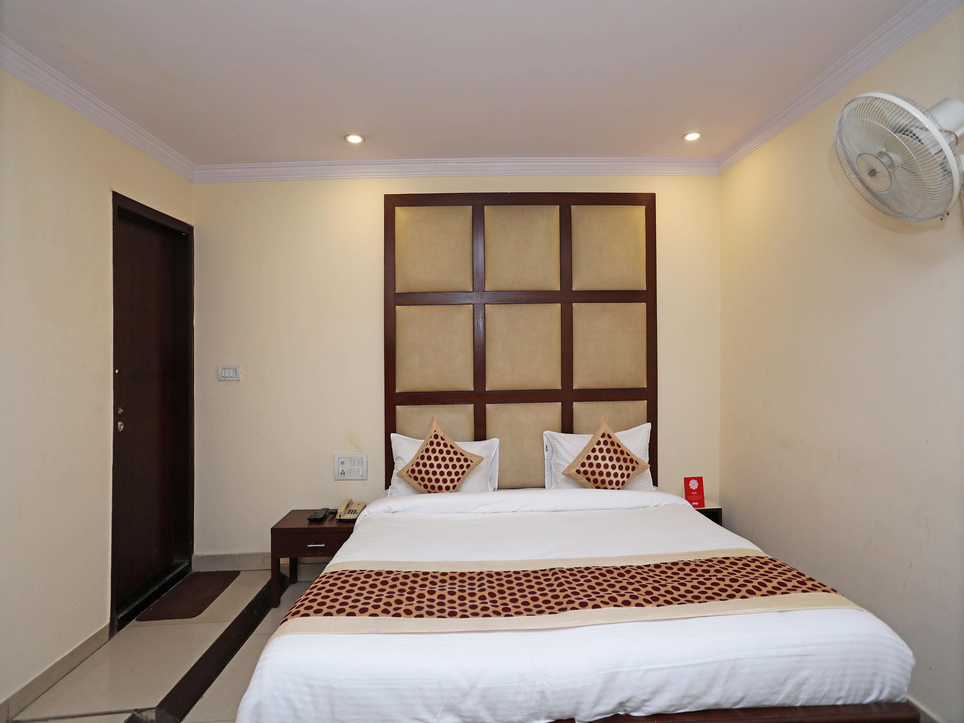 Capital O 10750 Hotel Vivek Νέο Δελχί Εξωτερικό φωτογραφία