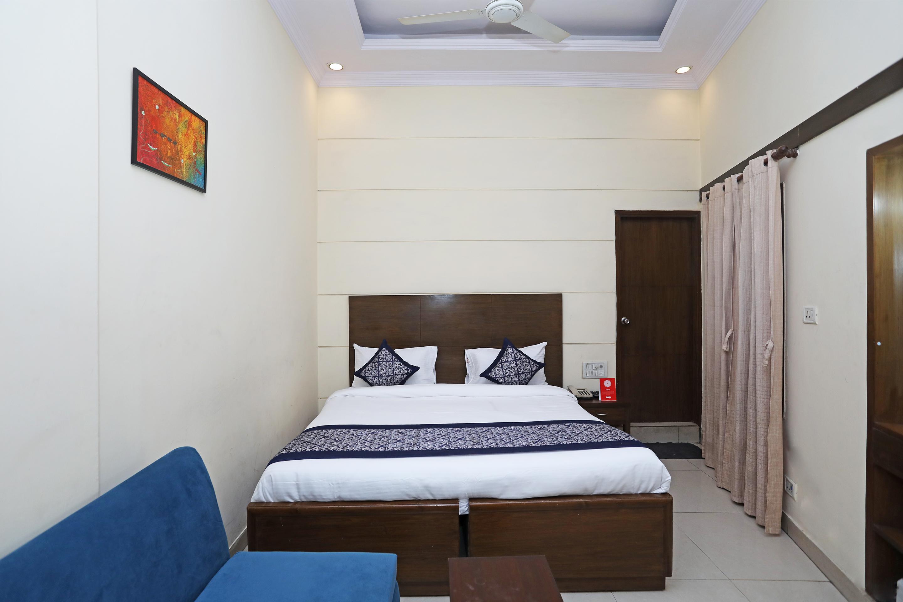 Capital O 10750 Hotel Vivek Νέο Δελχί Εξωτερικό φωτογραφία